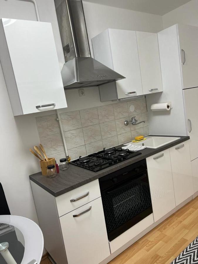 Apartman Lara Zagreb Buitenkant foto