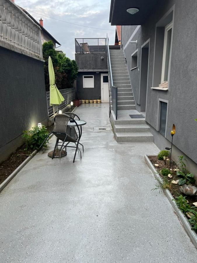 Apartman Lara Zagreb Buitenkant foto