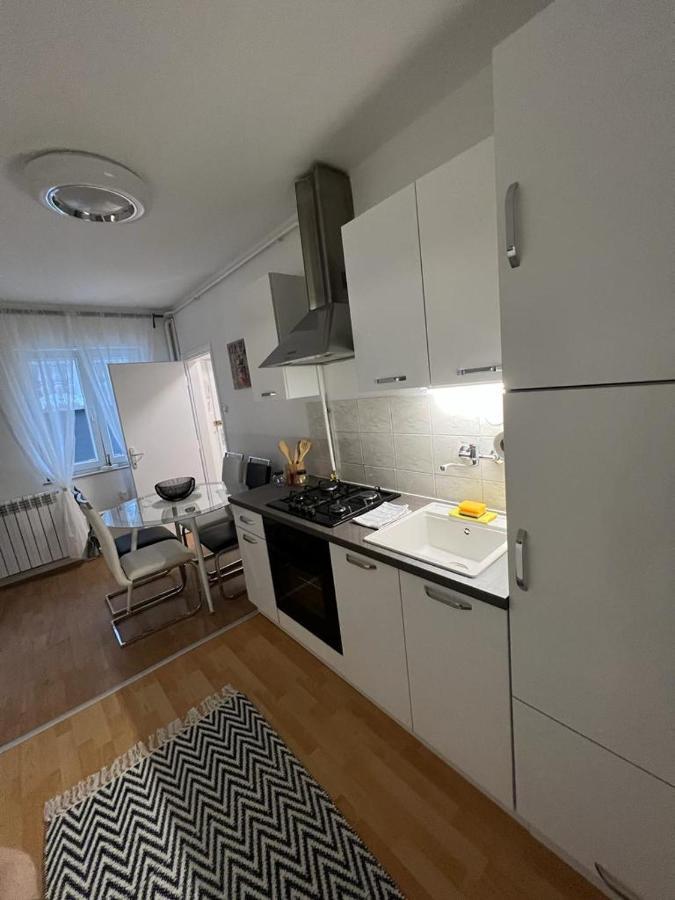 Apartman Lara Zagreb Buitenkant foto